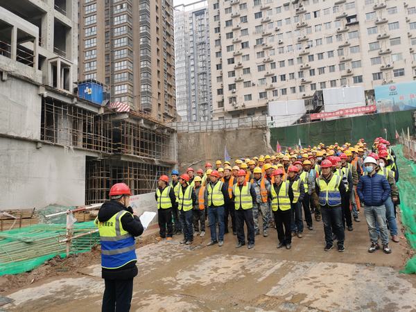 陜煤建設(shè)韓城分公司土建二項目部:全員攜手查隱患 嚴(yán)查嚴(yán)治保安全