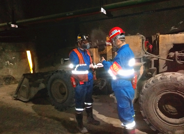 陜煤建設(shè)礦建三公司雙龍項目部再學(xué)新安法為職工“加餐補(bǔ)鈣”