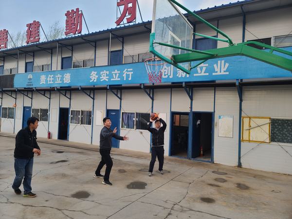 陜煤建設(shè)銅煤公司第一項(xiàng)目部：學(xué)史力行辦實(shí)事，這樣的項(xiàng)目部也很暖！