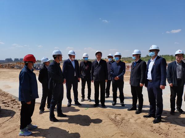 榆林市委副書記、市委黨校校長李雄斌一行蒞臨榆林市委黨校新校區(qū)項目檢查指導工作