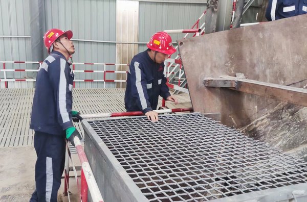 勞動(dòng)最光榮，實(shí)干最可貴