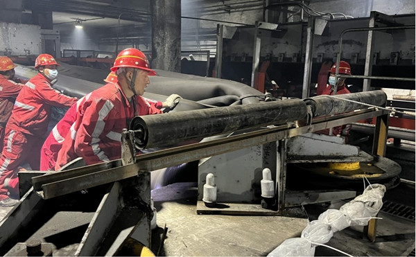 陜煤建設(shè)機(jī)電安裝公司圓滿完成檢修任務(wù)