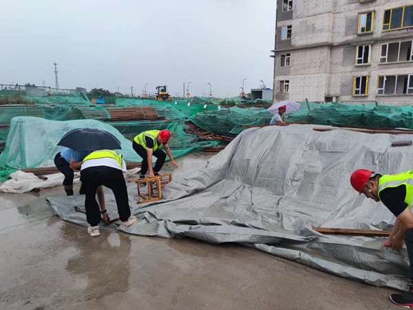陜煤建設(shè)咸陽分公司第一項(xiàng)目部聞“風(fēng)雨”而動(dòng)