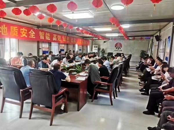 陜煤建設(shè)澄合分公司承建的西卓煤礦北翼總回風(fēng)、北翼回風(fēng)、措施巷管路安裝工程順利通過竣工驗(yàn)收