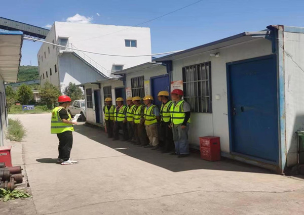 陜煤建設(shè)咸陽分公司第六項目部筑牢夏季生產(chǎn)安全網(wǎng)