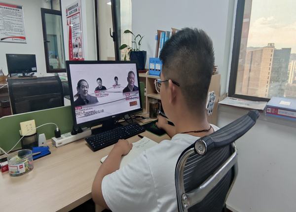 陜煤建設(shè)西北分公司開展“筑牢拒腐防變防線，敲響廉潔自律警鐘”廉政警示教育活動