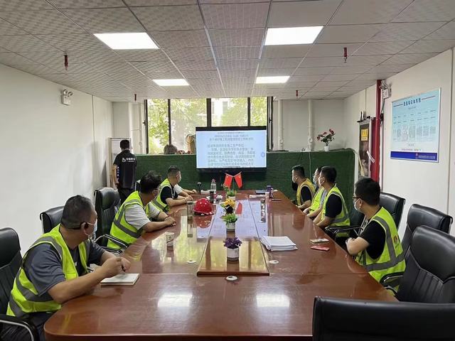 陜煤建設(shè)銅煤公司：第十五項(xiàng)目部施工學(xué)習(xí)兩不誤 集訓(xùn)平臺助成長