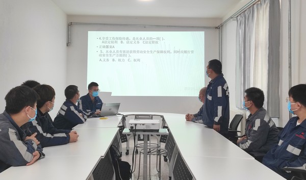 陜煤建設(shè)洗選煤運(yùn)營公司第五項(xiàng)目部：抓管理、促學(xué)習(xí)、青年職工敢為人先