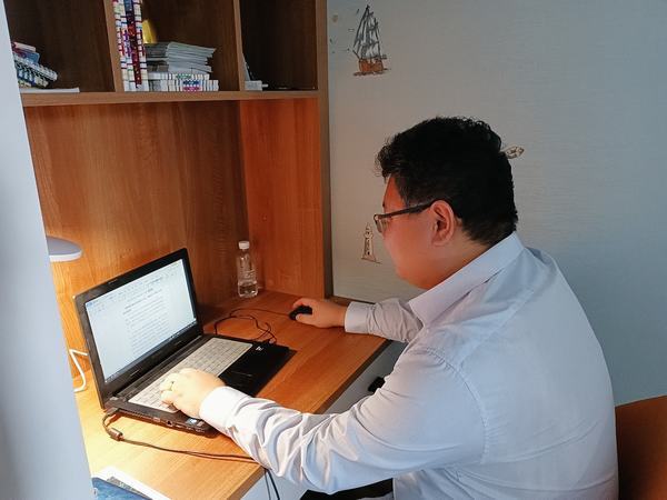 陜煤建設(shè)煤礦運營服務(wù)分公司：居家辦公不停歇 共同擔(dān)當(dāng)顯溫情