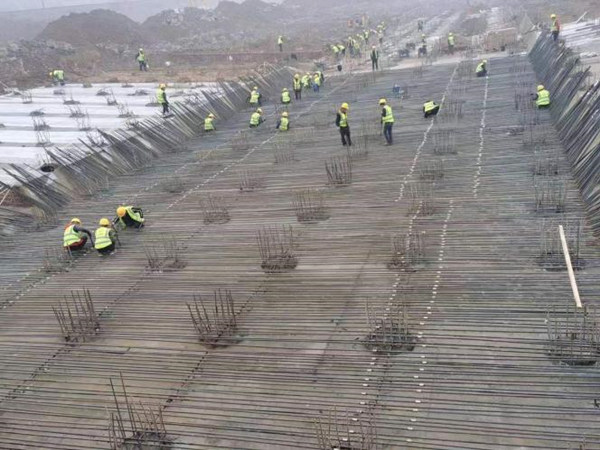 陜煤建設(shè)漢中分公司抓重點、克難點、保節(jié)點，全面掀起施工建設(shè)新高潮