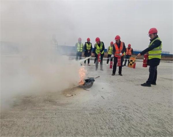 防患于未“燃”，陜煤建設(shè)路橋分公司基層項目開展冬季消防培訓(xùn)演練活動