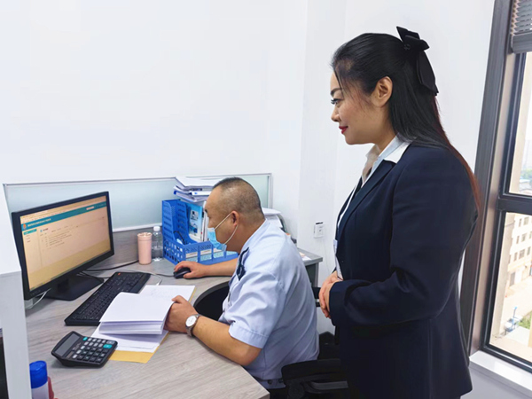 陜煤建設(shè)礦建三公司：快來圍觀！這場培訓(xùn)讓財務(wù)人員秒懂“全電發(fā)票”