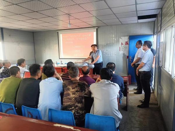陜煤建設(shè)煤礦運(yùn)營(yíng)服務(wù)分公司：開展安全宣講 助力安全生產(chǎn)