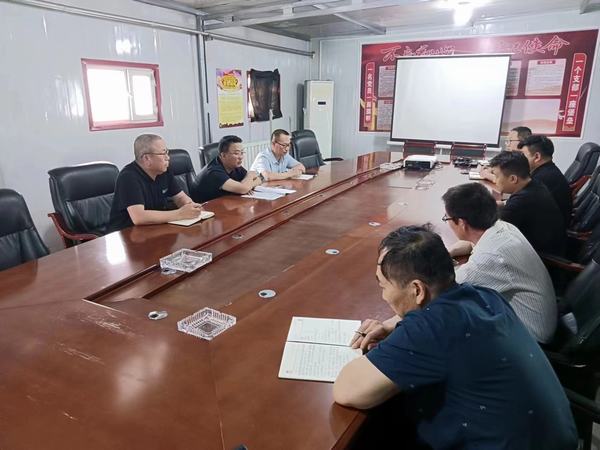 陜煤建設煤礦運營服務分公司：織密責任網(wǎng)  繃緊安全弦