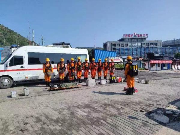 陜煤建設(shè)礦建二公司開展各類事故應急救援演練活動