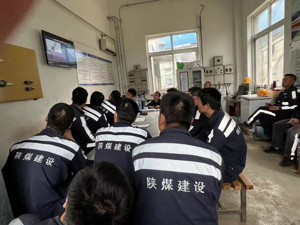 陜煤建設(shè)洗選煤運(yùn)營公司神渭蒲城運(yùn)營項(xiàng)目部: 以“汛”為令 聞“汛”而動(dòng) 打好雨季“三防”主動(dòng)仗