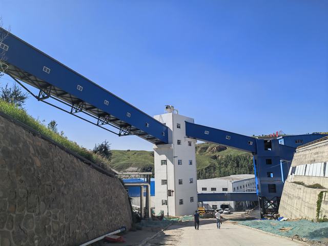 陜煤建設(shè)韓城分公司承建的陜西涌鑫礦業(yè)安山煤礦單位工程順利通過質(zhì)量認(rèn)證