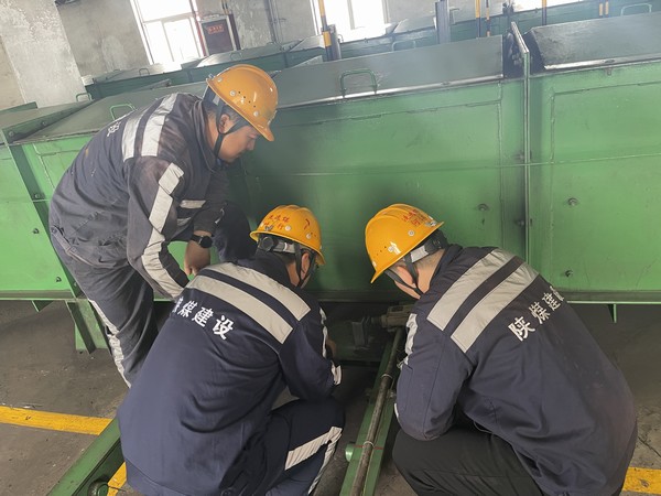 陜煤建設(shè)洗選煤運營公司神渭首端運營項目部： 精益求精抓細節(jié)，心明眼亮保生產(chǎn)