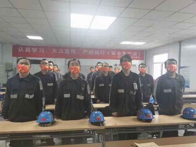 陜煤建設(shè)洗選煤運(yùn)營(yíng)公司紅柳林洗煤廠項(xiàng)目部：“中”與“國(guó)” 下的黑金護(hù)衛(wèi)