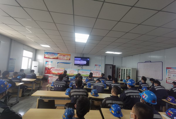 陜煤建設(shè)洗選煤運(yùn)營(yíng)公司紅柳林洗煤廠項(xiàng)目部： 對(duì)癥下藥 為百護(hù)安