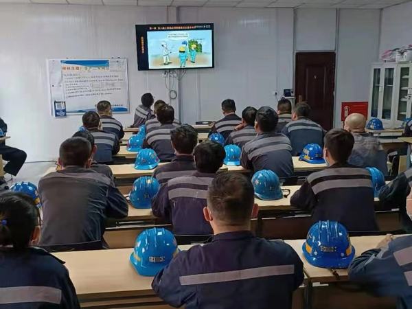 陜煤建設(shè)洗選煤運(yùn)營公司紅柳林洗煤廠項(xiàng)目部：從預(yù)到防 護(hù)航百安