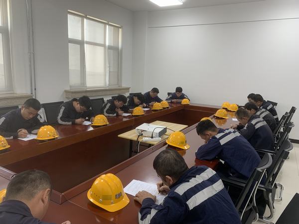 陜煤建設(shè)洗選煤運(yùn)營(yíng)公司神渭首端運(yùn)營(yíng)項(xiàng)目部：多措并舉保生產(chǎn)，齊抓共管守安全