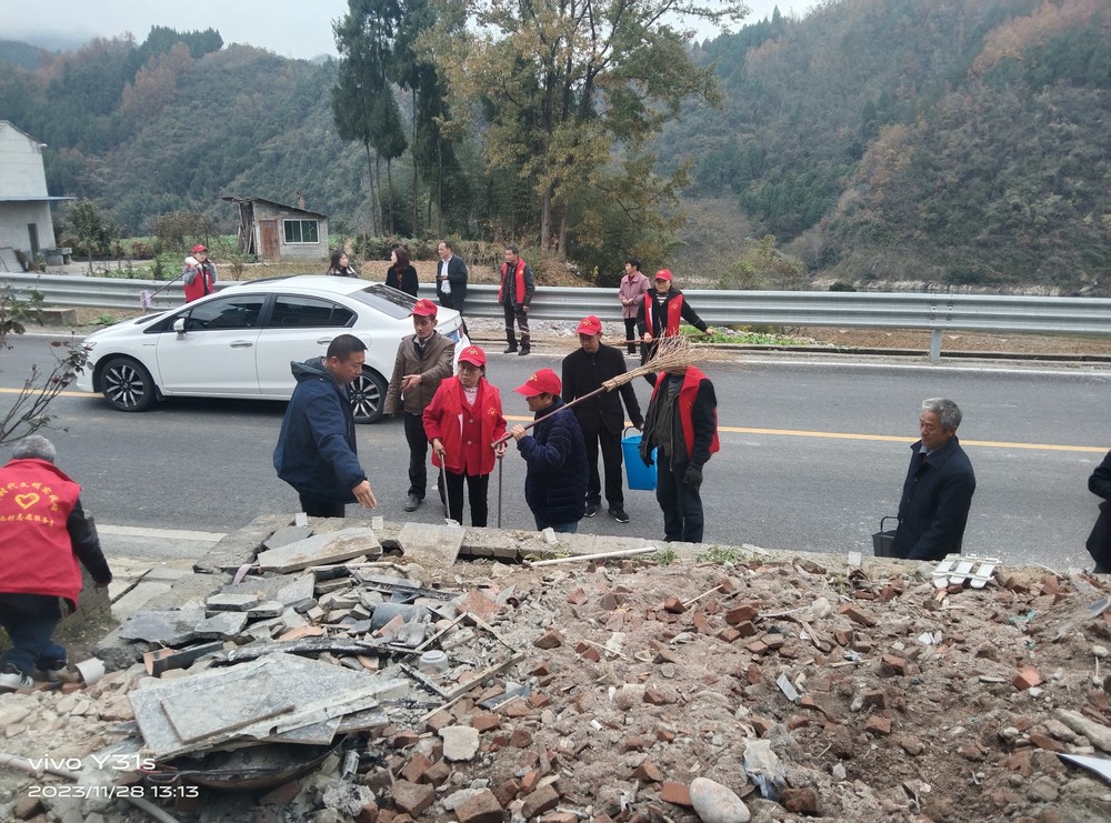 陜煤建設駐村工作隊冬日里的“暖心事”