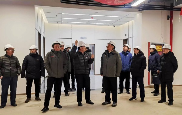 中電科二十所所長一行蒞臨北斗星基增強(qiáng)系統(tǒng)運(yùn)營服務(wù)中心基地建設(shè)項(xiàng)目觀摩調(diào)研
