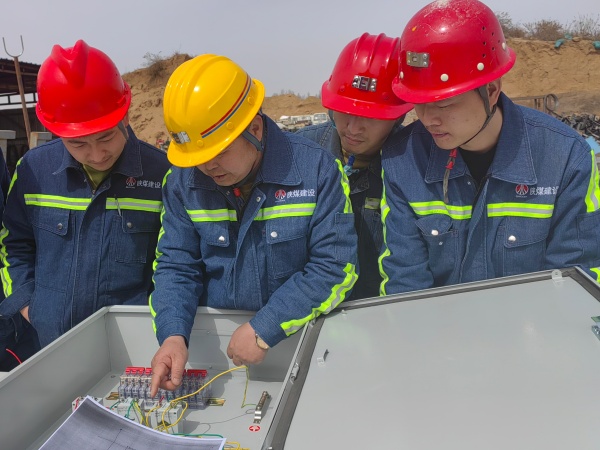 陜煤建設(shè)機(jī)電安裝公司：穩(wěn)崗補(bǔ)貼助企穩(wěn)航，技能補(bǔ)貼激勵(lì)前行