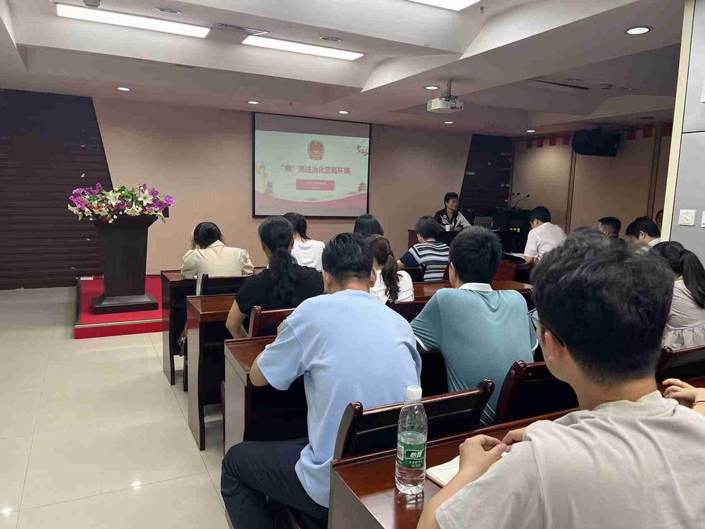 陜煤建設(shè)多舉措開展“民法典宣傳月”活動