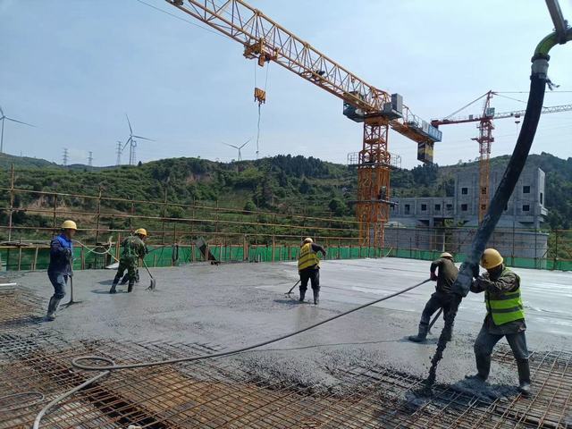 陜煤建設(shè)韓城分公司土建十一項目部：“雙輪驅(qū)”按下施工快鍵，“三維度”掀起建設(shè)熱潮