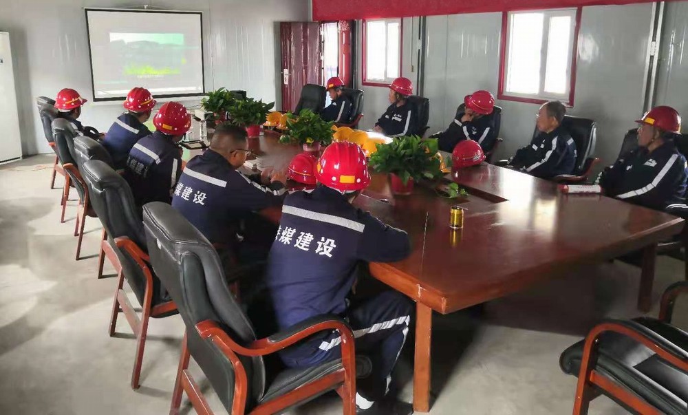 陜煤建設(shè)煤礦運(yùn)營(yíng)服務(wù)分公司：多管齊下整治“三違”