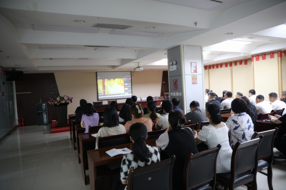 陜煤建設路橋分公司：把“黨建紅”融入“安全藍”，引領融合賦能高質(zhì)量發(fā)展