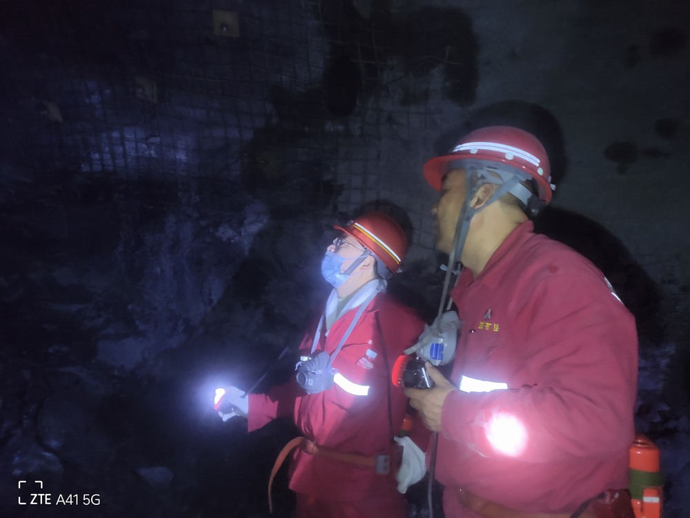 陜煤建設(shè)礦建二公司：中秋明月照堅守 力保生產(chǎn)奏華章