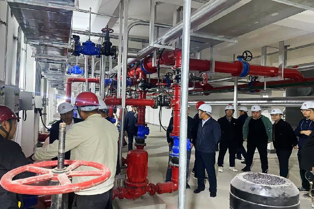 陜煤建設(shè)渭南分公司承建的胡家河二號風(fēng)井項目兩項單位工程順利通過竣工驗收