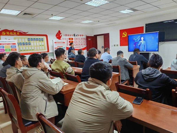 陜煤建設(shè)煤礦運(yùn)營(yíng)服務(wù)分公司：“百日安全行動(dòng)”筑牢安全生產(chǎn)防線