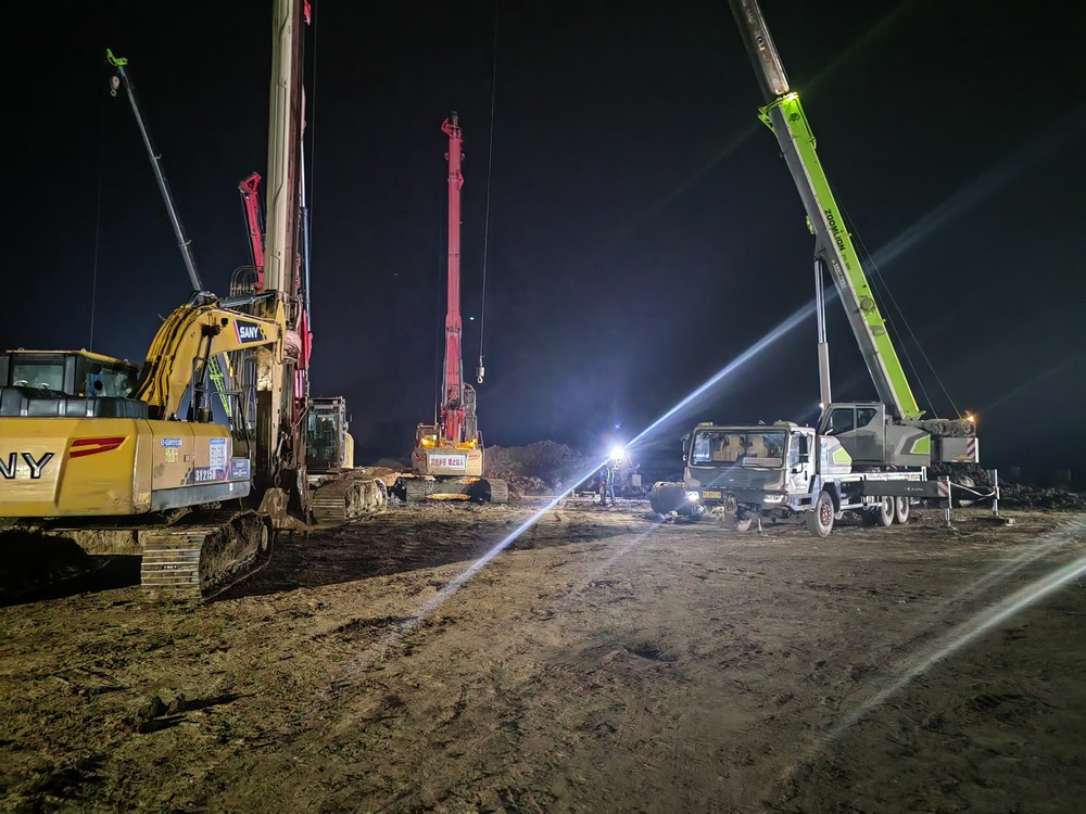 陜煤建設(shè)韓城分公司土建四項目部：夜幕下的奮斗，鑄就精品工程輝煌篇章