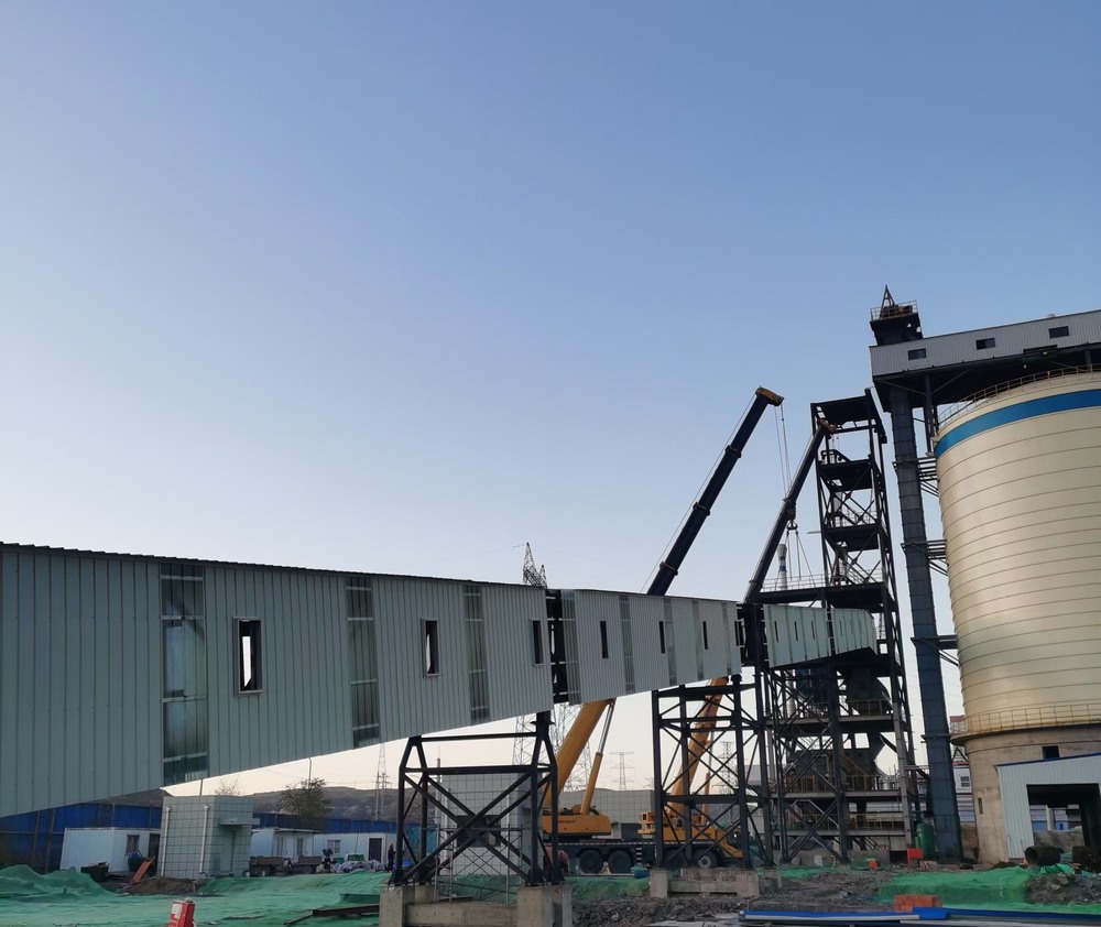 陜煤建設天工公司土建第二十五項目部：細化“人、材、機”管理，助力棧橋順利吊裝