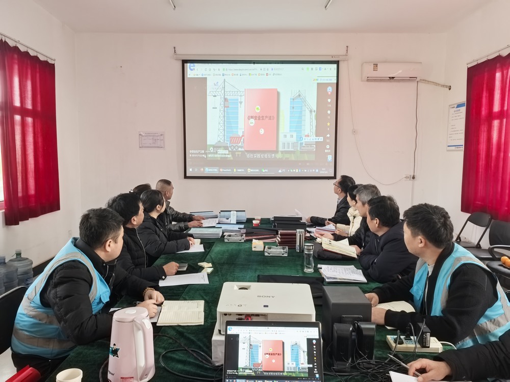 陜煤建設(shè)澄合分公司：黨員先鋒在行動 普法宣傳助力安全生產(chǎn)