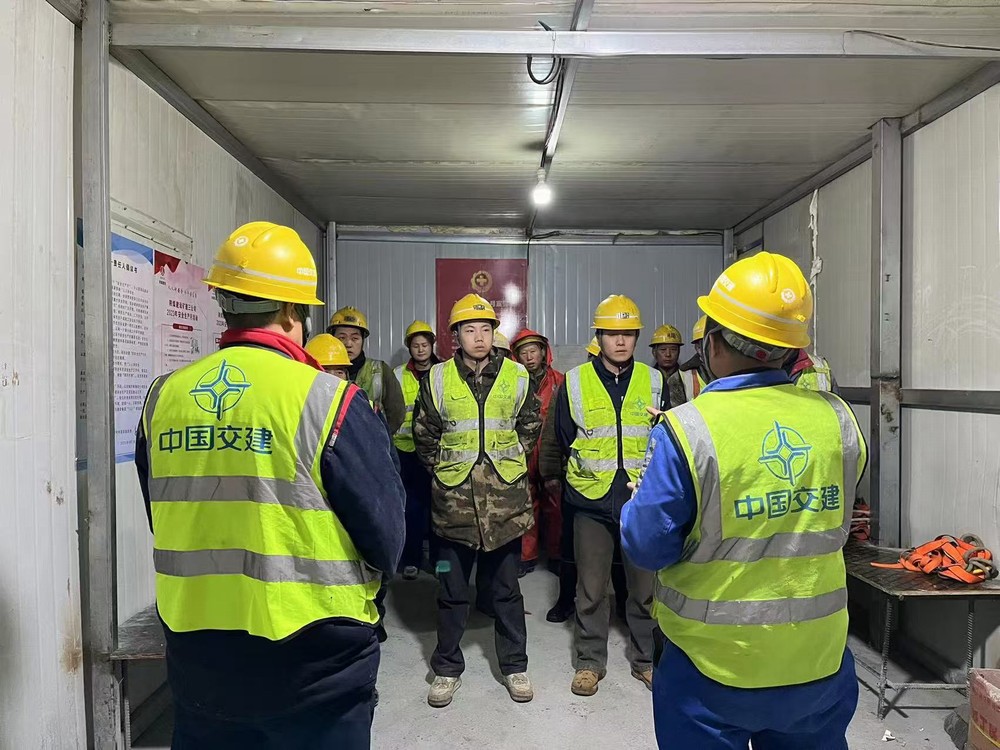 陜煤建設(shè)礦建三公司：護航“春節(jié)”安全 筑牢“平安”防線