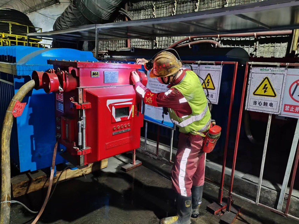 陜煤建設(shè)機(jī)電安裝公司：青春有我，共繪新春華彩