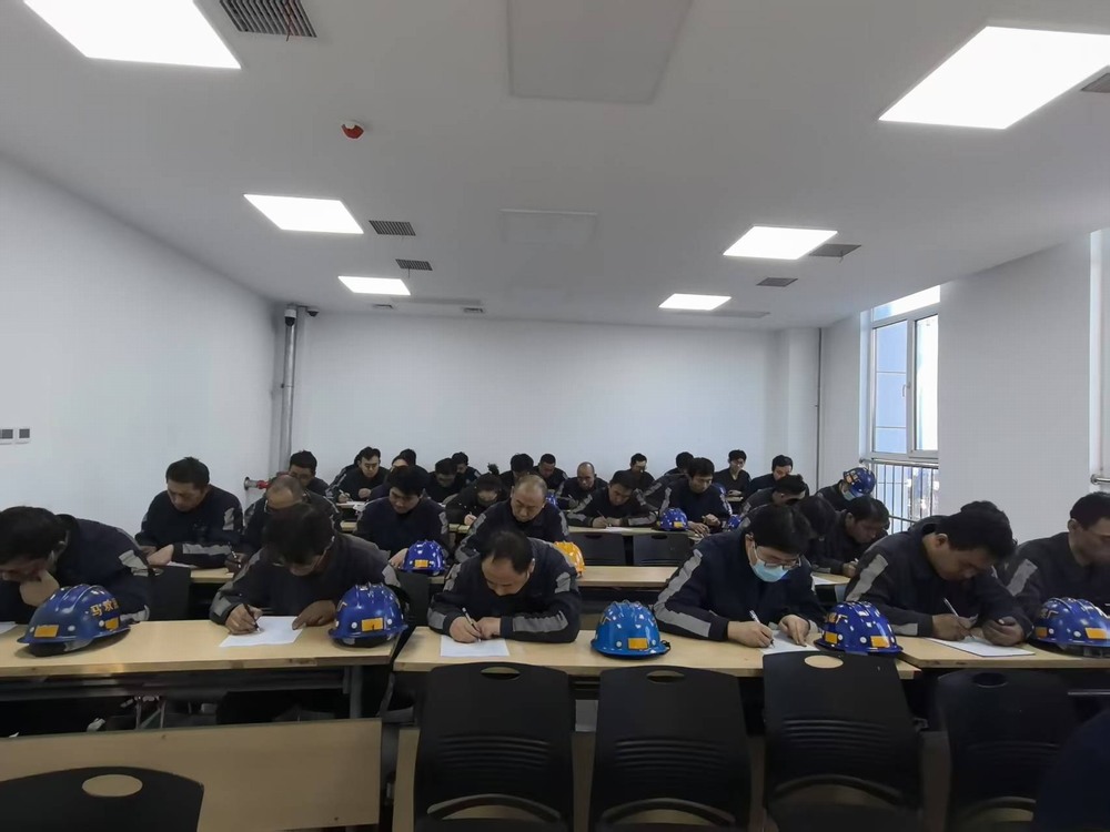 陜煤建設(shè)洗選煤運(yùn)營公司紅柳林洗煤廠項(xiàng)目部：撬動人才引領(lǐng)“新引擎，賦能現(xiàn)場管理“譜新篇”