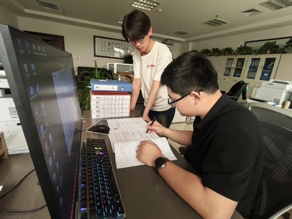 陜煤建設(shè)煤礦運(yùn)營(yíng)服務(wù)分公司：強(qiáng)化人才培育 推動(dòng)企業(yè)行穩(wěn)致遠(yuǎn)