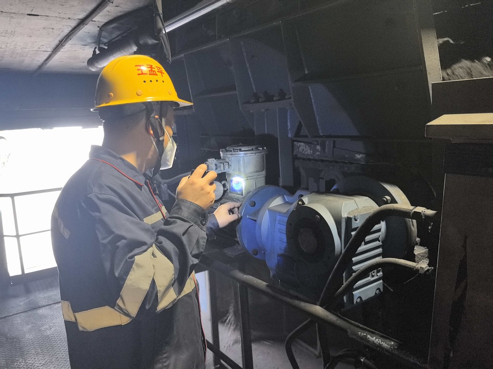 陜煤建設(shè)洗選煤運(yùn)營(yíng)公司澄合山陽(yáng)運(yùn)營(yíng)項(xiàng)目部：國(guó)慶堅(jiān)守，奉獻(xiàn)亦無(wú)聲