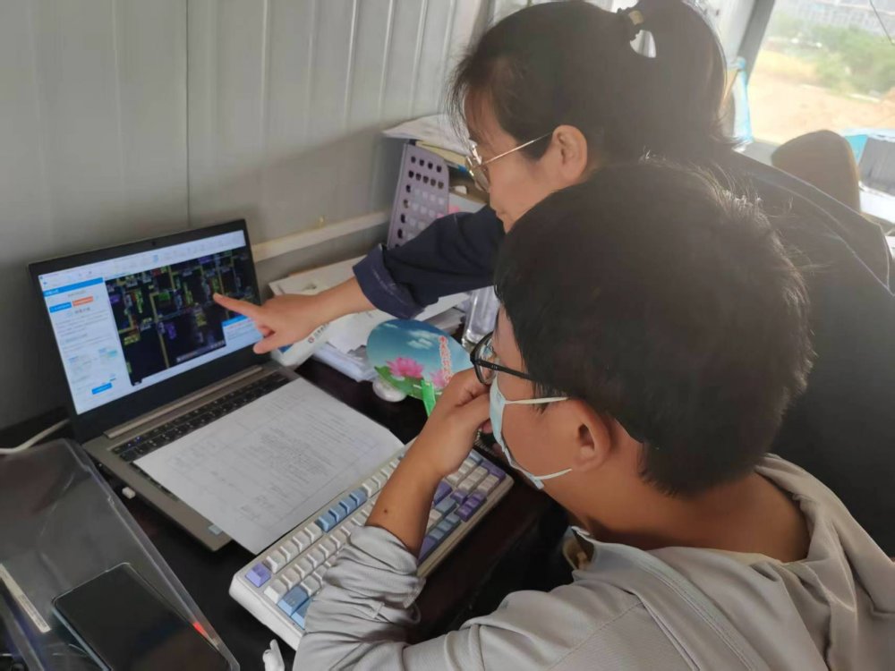 陜煤建設韓城分公司土建一項目部：巾幗力量綻芳華，鏗鏘玫瑰別樣紅