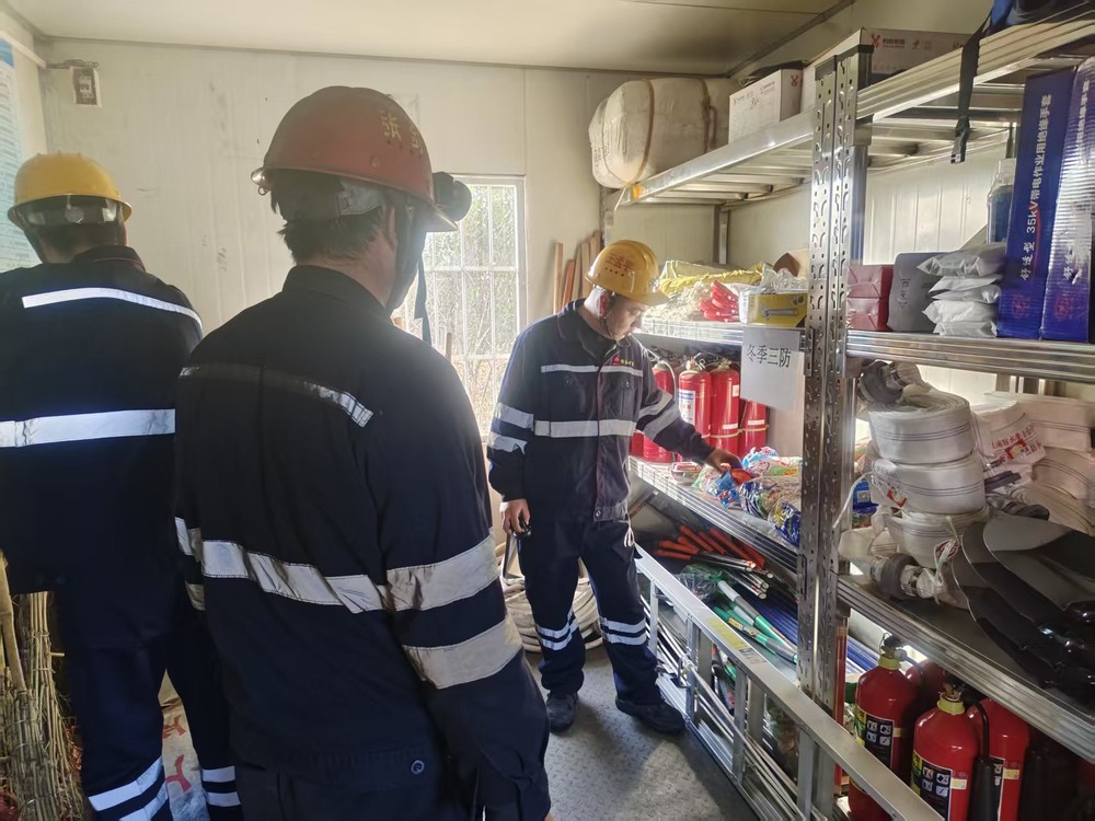 陜煤建設(shè)洗選煤運(yùn)營(yíng)公司澄合山陽(yáng)運(yùn)營(yíng)項(xiàng)目部：嚴(yán)抓冬季“三防”  筑牢安全暖防線