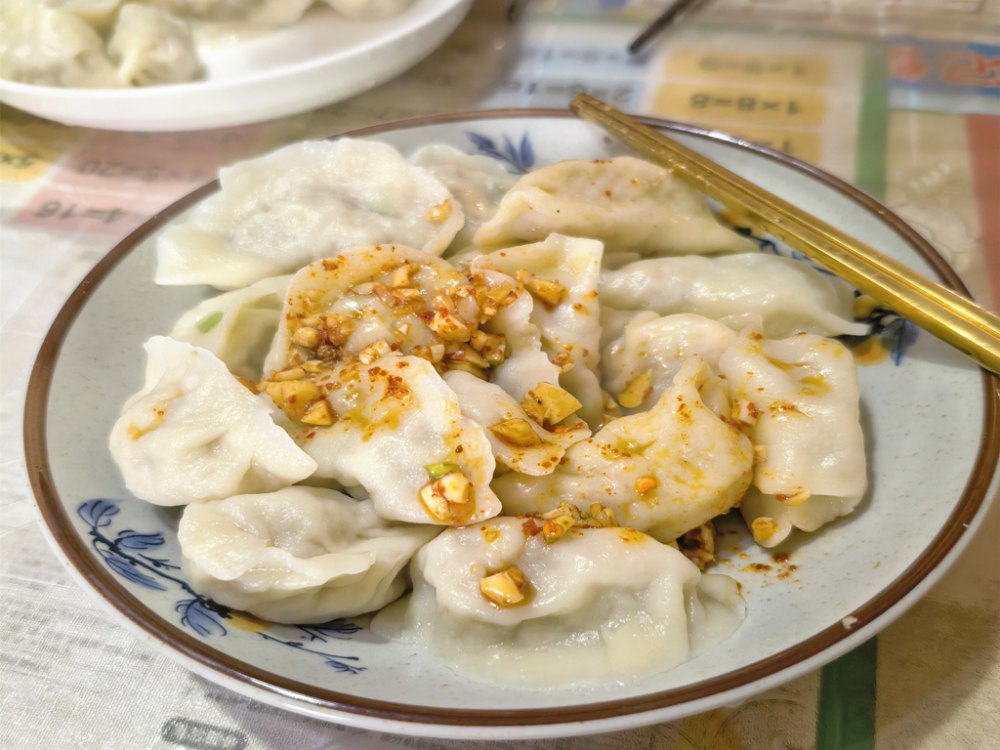 春食野菜香，最念是家常