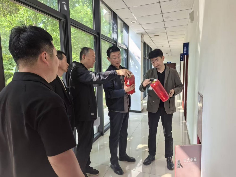 陜煤建設(shè)川耀（空港、智慧泊車）公司：筑牢安全防線   護(hù)航平安五一