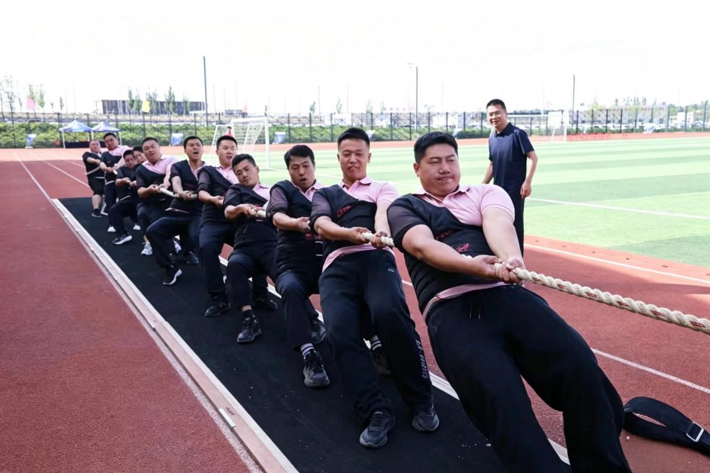 陜煤建設(shè)煤礦運(yùn)營(yíng)服務(wù)分公司：揮汗染春色，并肩筑友情