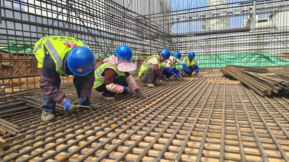 陜煤建設渭南分公司第一項目部搶抓施工黃金期 提質提速推進重點項目建設